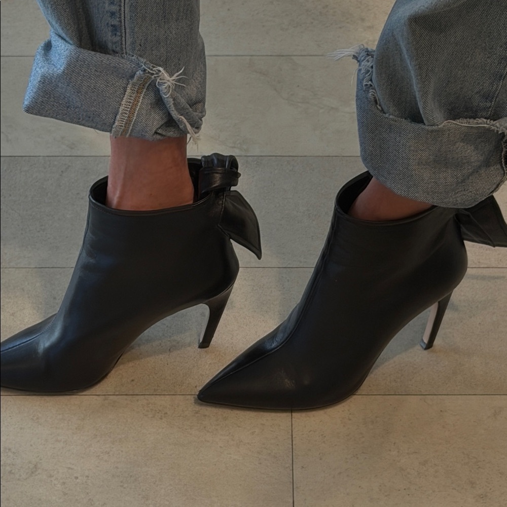 Dior leather bow booties - Picture 6 of 17